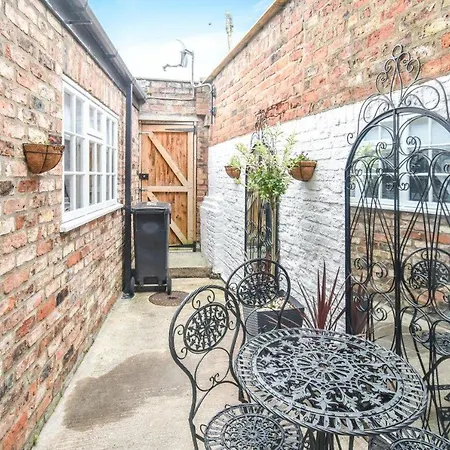 Holgate Manor Apartament